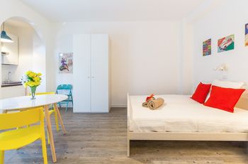 Фото Alessia's Flat - Naviglio Grande 2