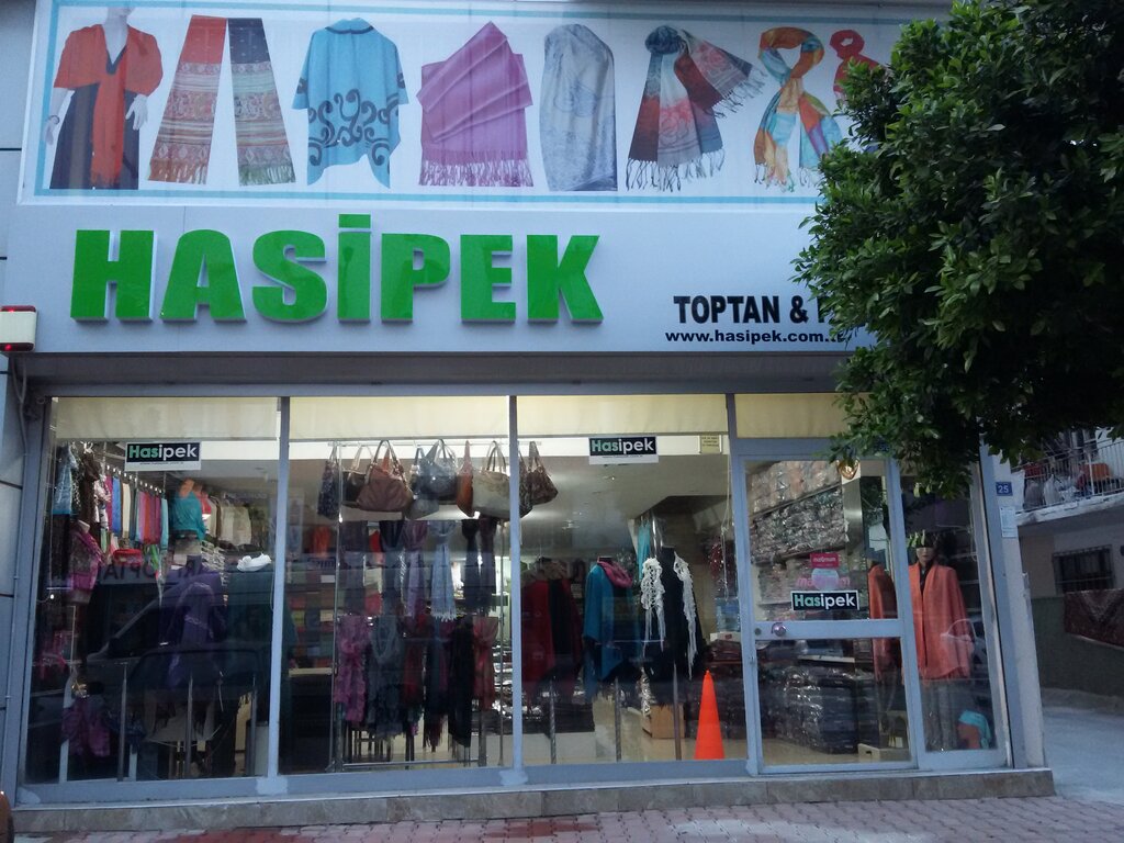 Clothes wholesale Hasipek, Antalya, photo