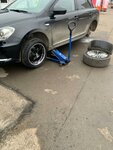 Sokrat (Malinovskogo Street, 33), tire service