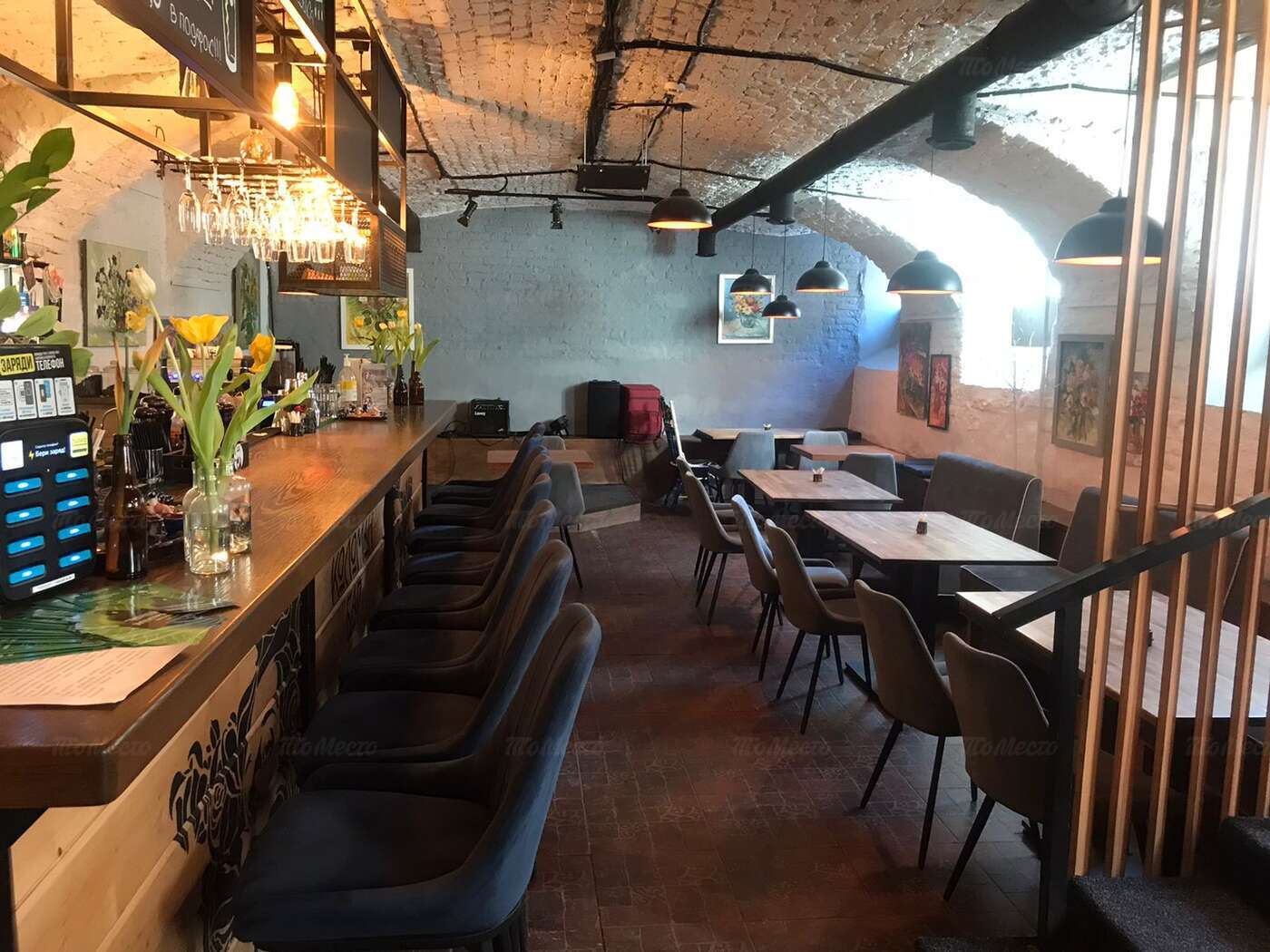 Panorama: Bar KoLoMaN, bar, pub, Saint Petersburg, Angliyskiy Avenue, 26 - Yande