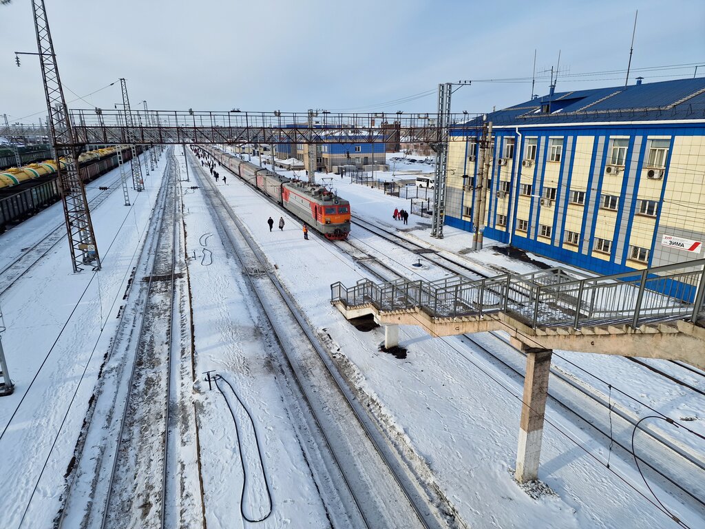 Железнодорожный вокзал Железнодорожный вокзал, Зима, фото