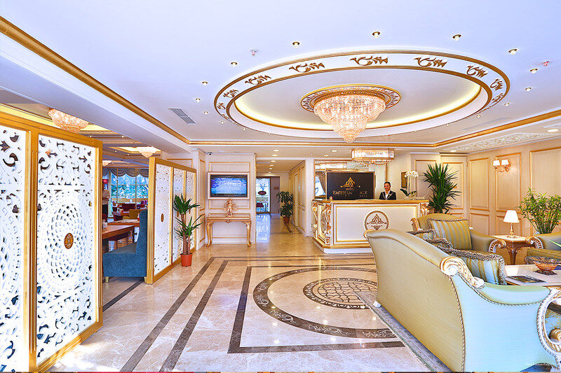 Гостиница Hotel Emirhan Palace в Авджиларе