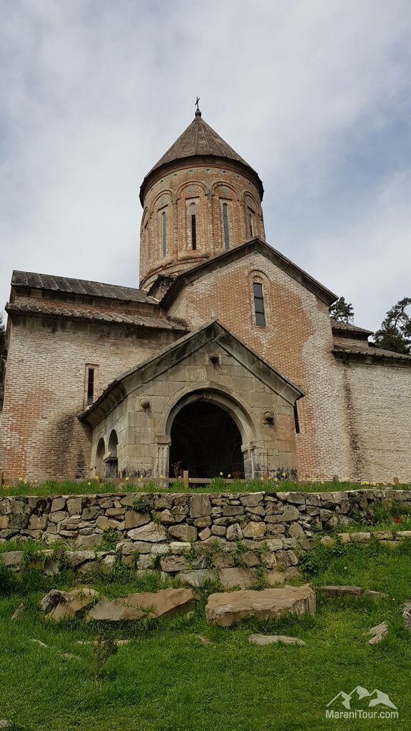 Monastery, convent, abbey Timotesubani monastery, Samtskhe‑Javakheti, photo