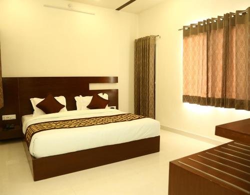 Фото Hotel Royal inn