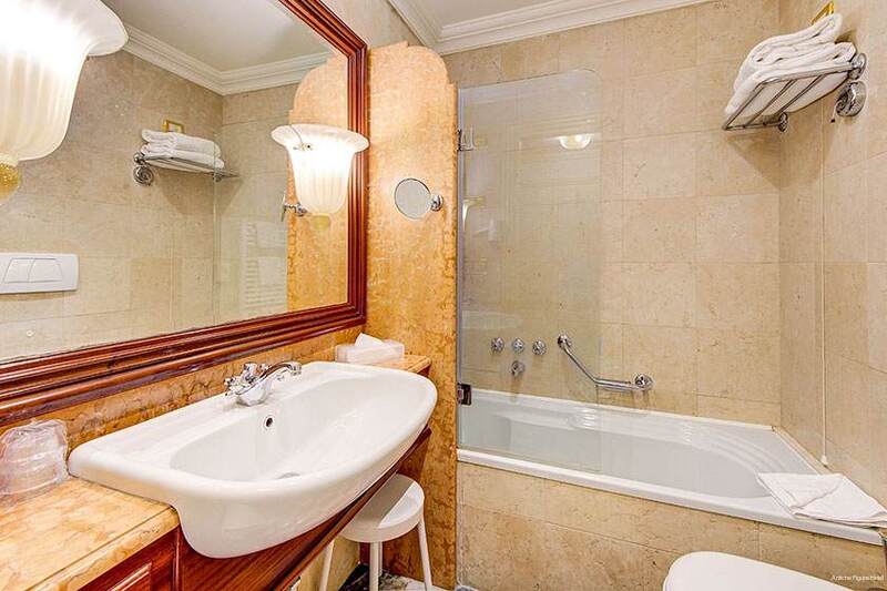 Фото Hotel Antiche Figure