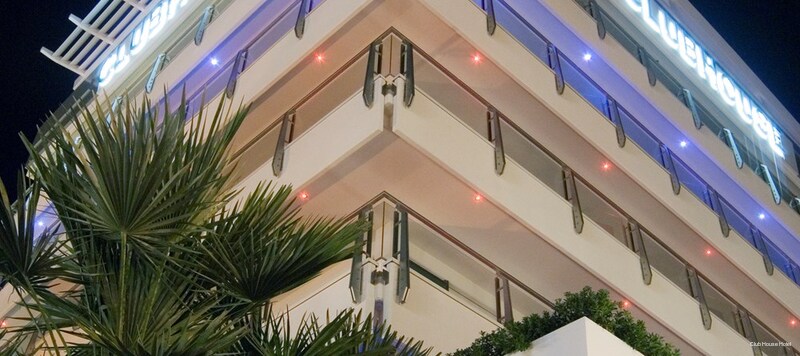 Фото Hotel Club House