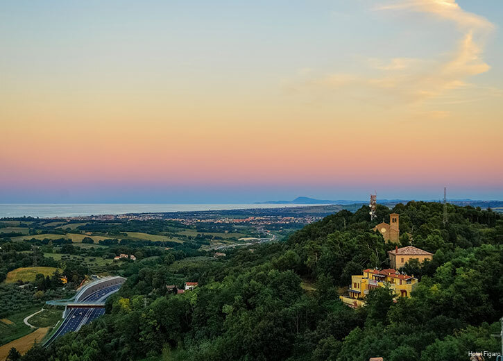 Фото Amadei Hotel Figaro & Apartments