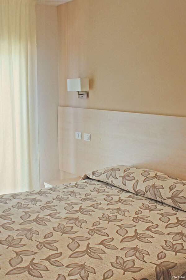 Фото Hotel Silvia Misano Adriatico