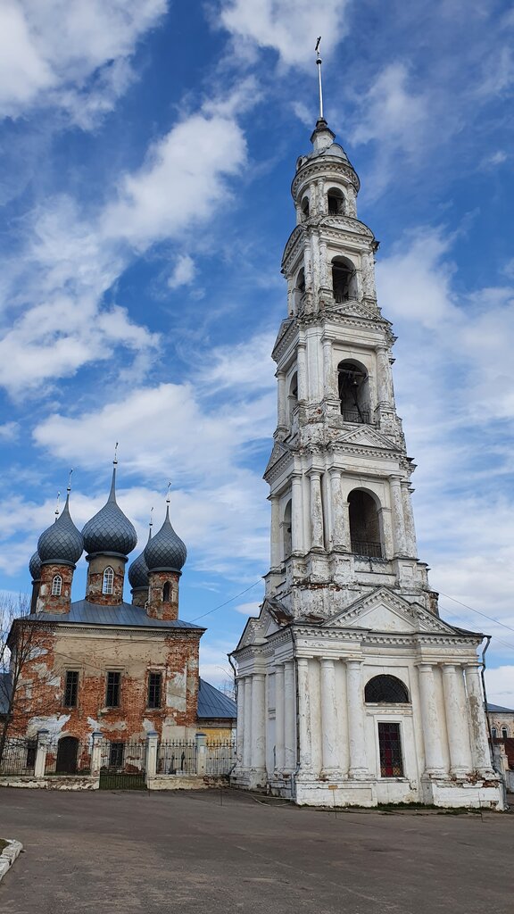 Orthodox church Колокольня и руины церкви Илии Пророка, Ivanovo Oblast, photo