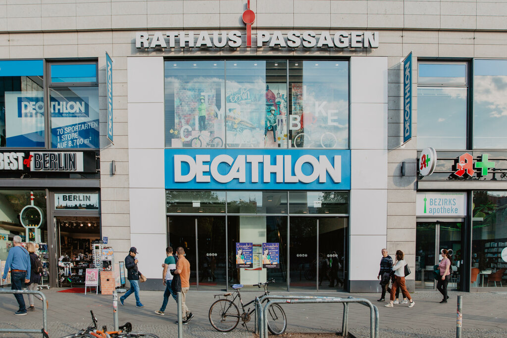 Decathlon Berlin Alexanderplatz Click Collect Und Drive Abholung Mo Sa 10 18 Uhr Sportivnyj Inventar I Oborudovanie Rathauzshtrasse 5 Berlin Germaniya Yandeks Karty