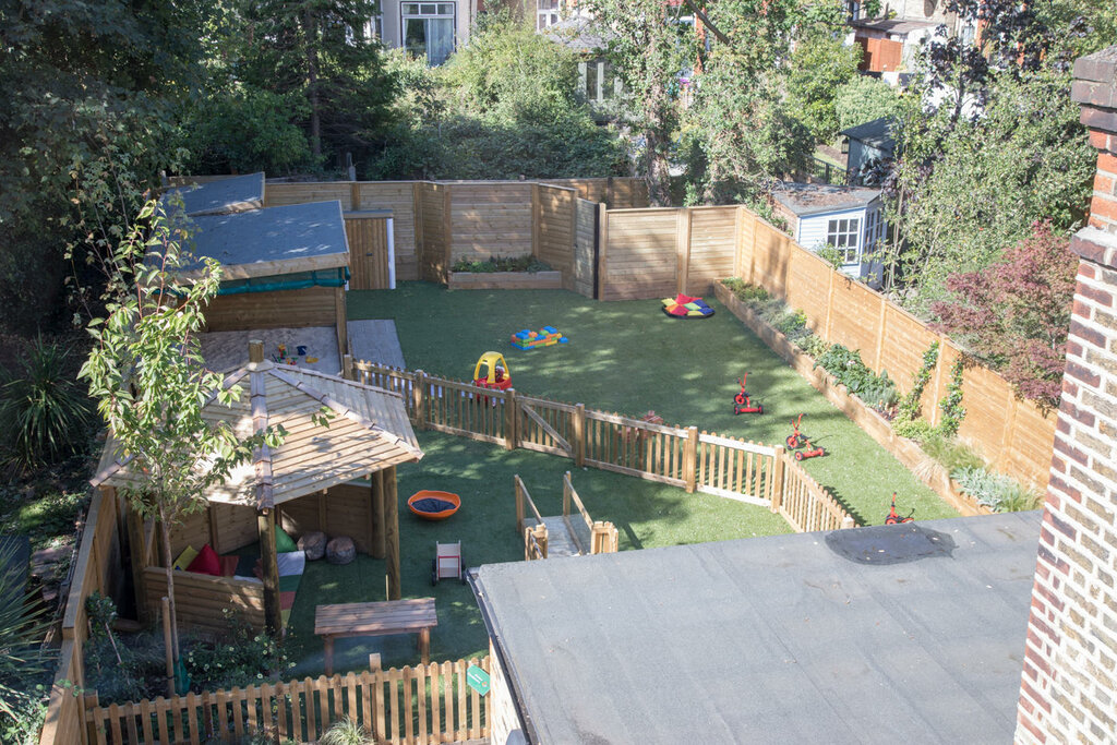 School Bright Horizons Palmers Green Day Nursery and Preschool, London, photo