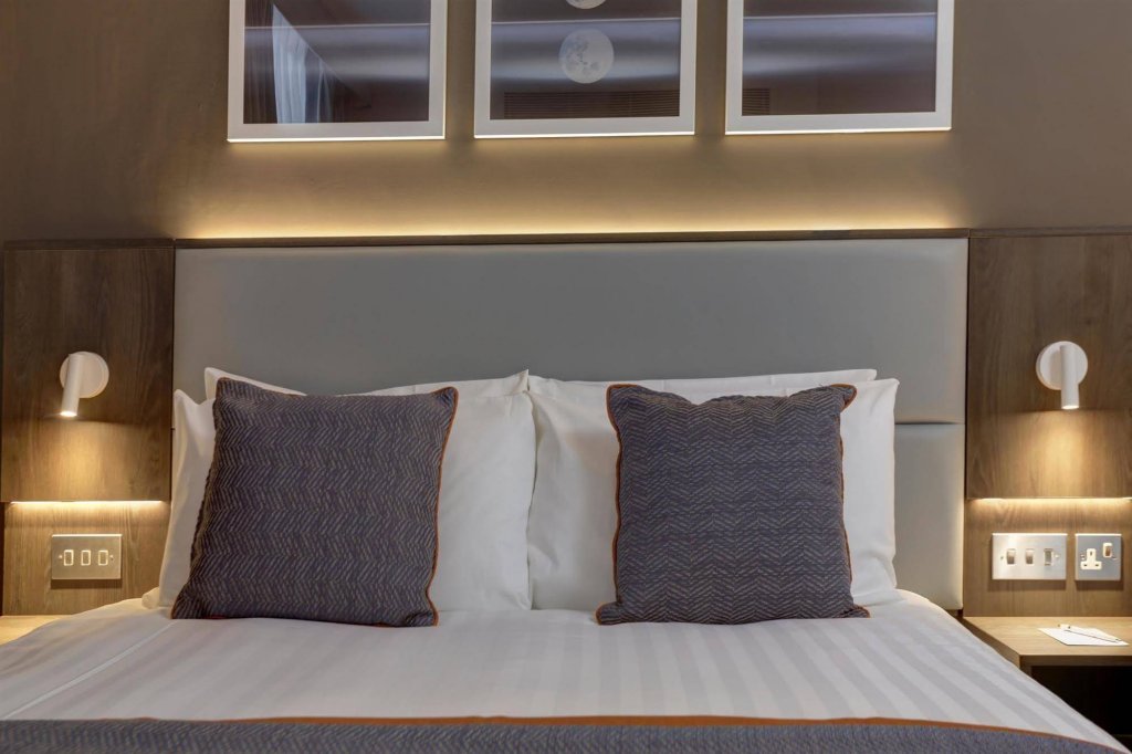 Фото Best Western Plus Vauxhall Hotel