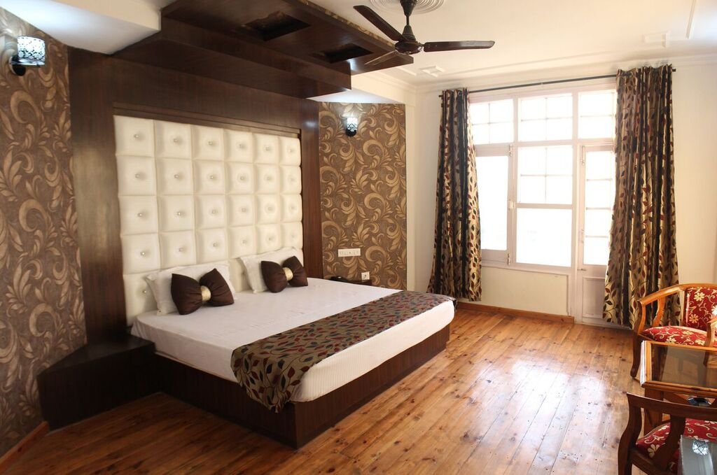 Фото Hotel Vatika