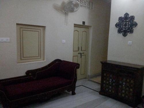 Фото Hotel Himmat Niwas