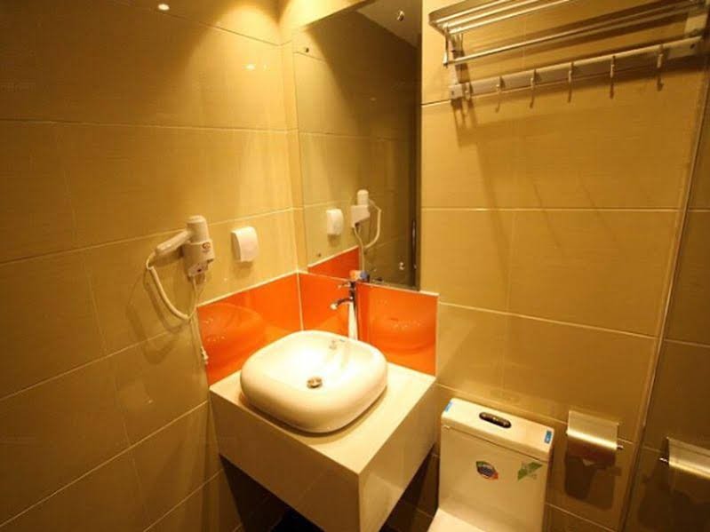 Фото 7 Days Premium - Guilin Center Plaza Branch