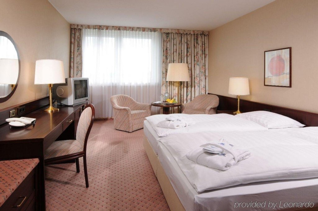 Фото Best Western Plus Plaza Hotel Darmstadt
