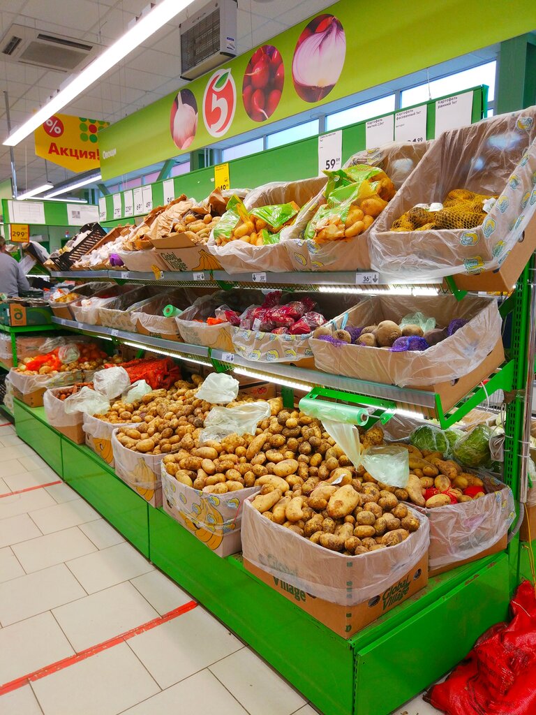 Supermarket Pyatyorochka, Kostomucsha, photo