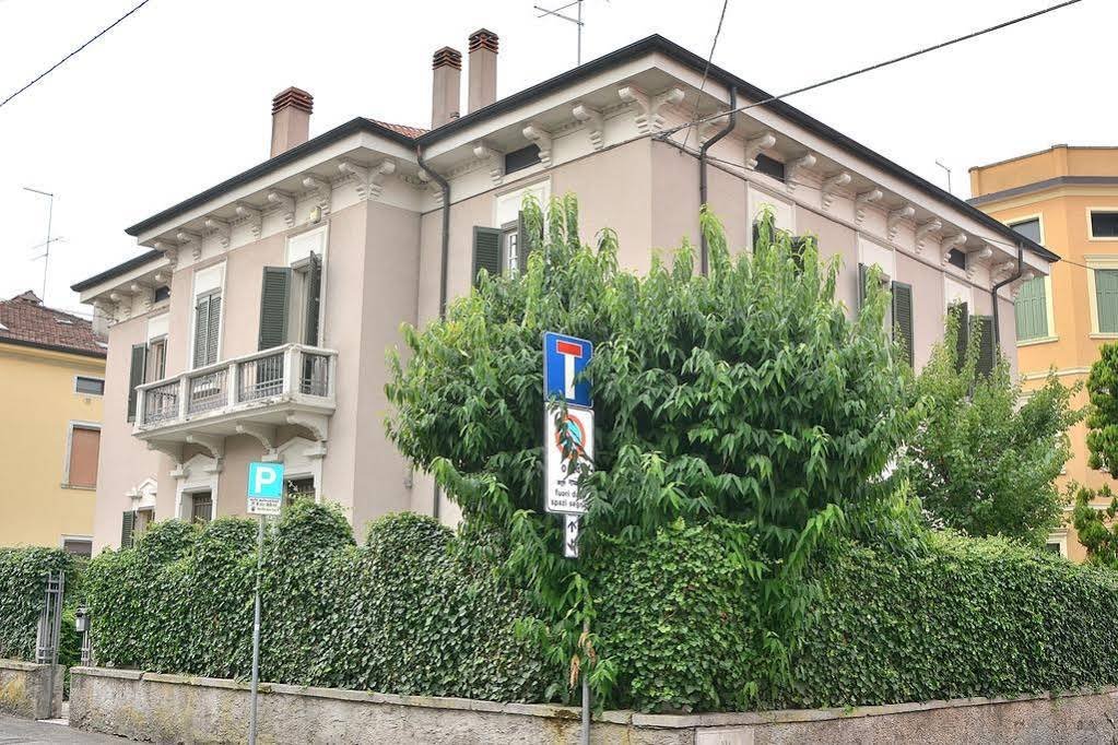 Фото Villa Camilla