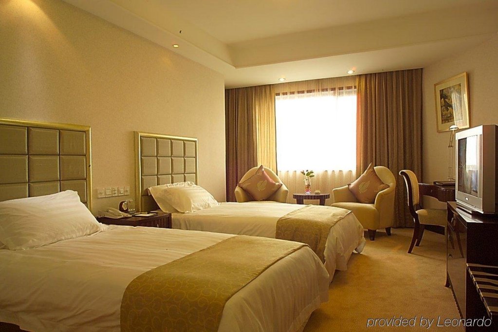 Фото Guangdong Hotel Shanghai