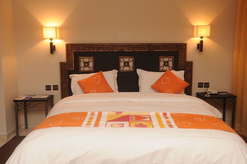 Фото Oasis Hotel & SPA