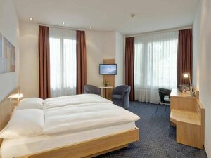 Гостиница Sorell Hotel Rex