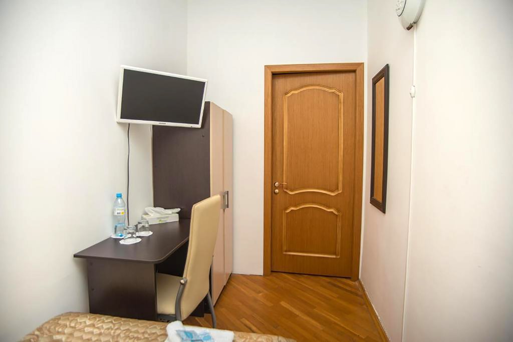 Фото Guest Room Сад 3