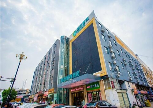 Гостиница City Comfort Inn Nanchang Hongcheng Grand Market в Наньчане