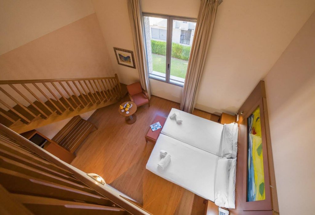 Фото Dwo Valencia