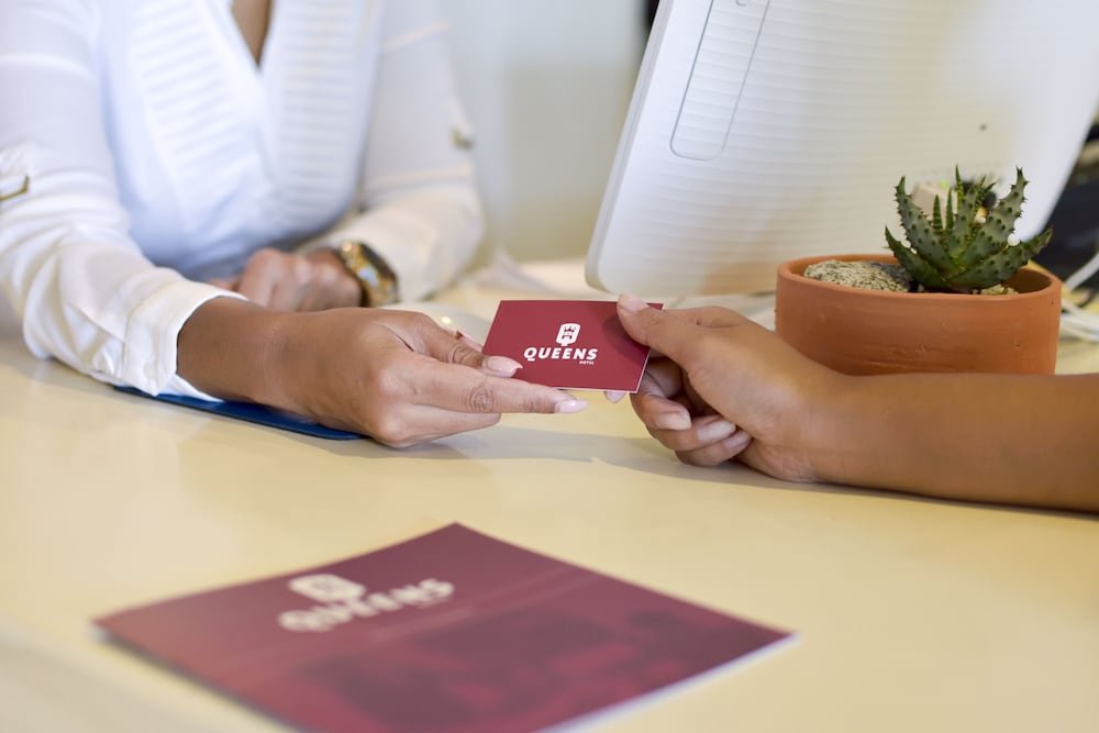 Фото Queens Hotel