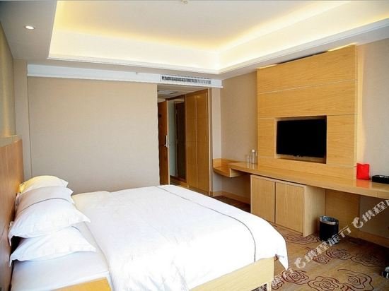 Фото Heyi Business Hotel Changsha Yuelu Branch