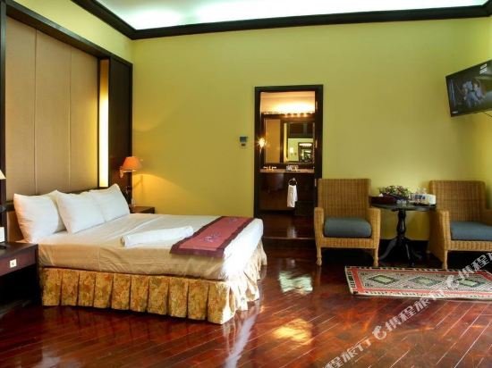 Фото Blue Water Dalat Hotel