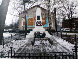 Братская могила (Курский район, посёлок Камыши), памятник, мемориал в Курской области