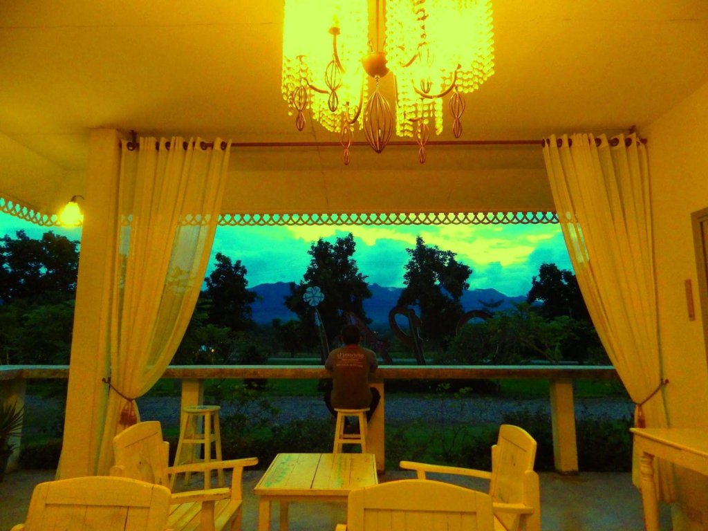 Фото Ai Pai Hotel