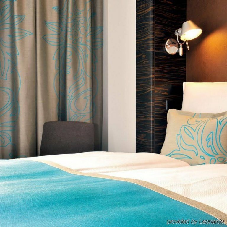 Гостиница Motel One Berlin - Hackescher Markt в Берлине