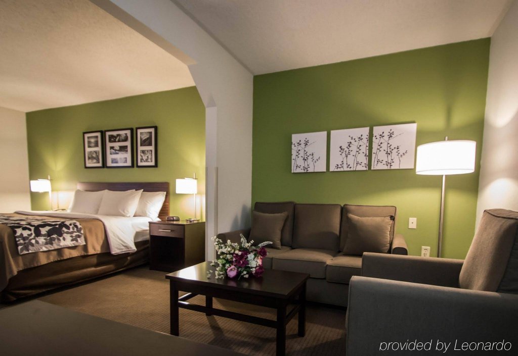 Фото Sleep Inn & Suites Fort Lauderdale Airport