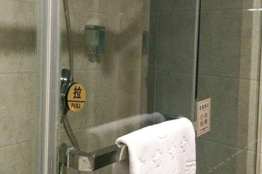 Фото Weiyuan International Hotel