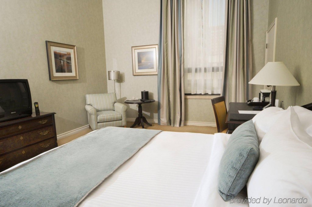 Фото Delta Hotels by Marriott London Armouries