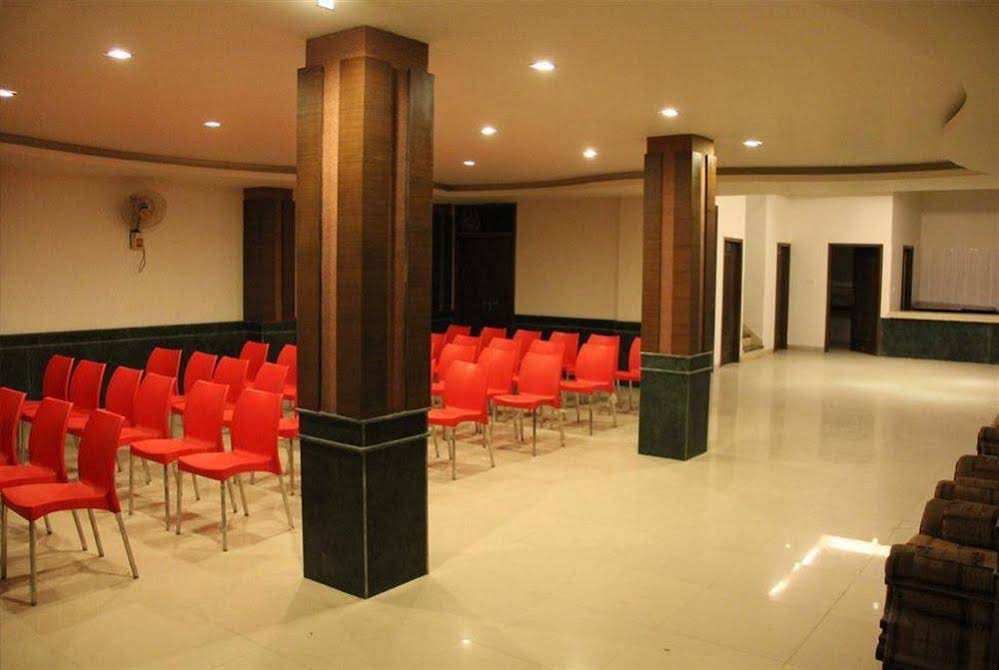 Фото Hotel Namaskar