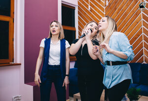 Kino-Karaoke Lounge (Zaki Validi Street, 1), karaoke booth