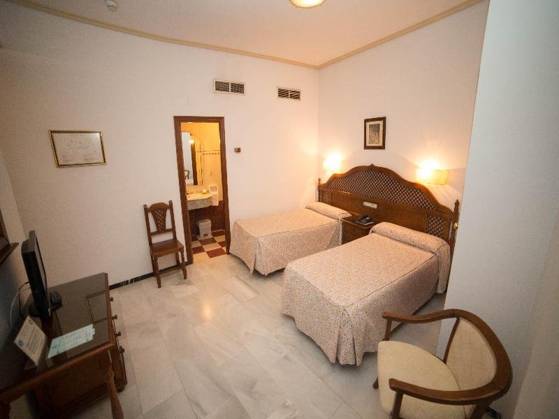 Фото Los Omeyas Hotel