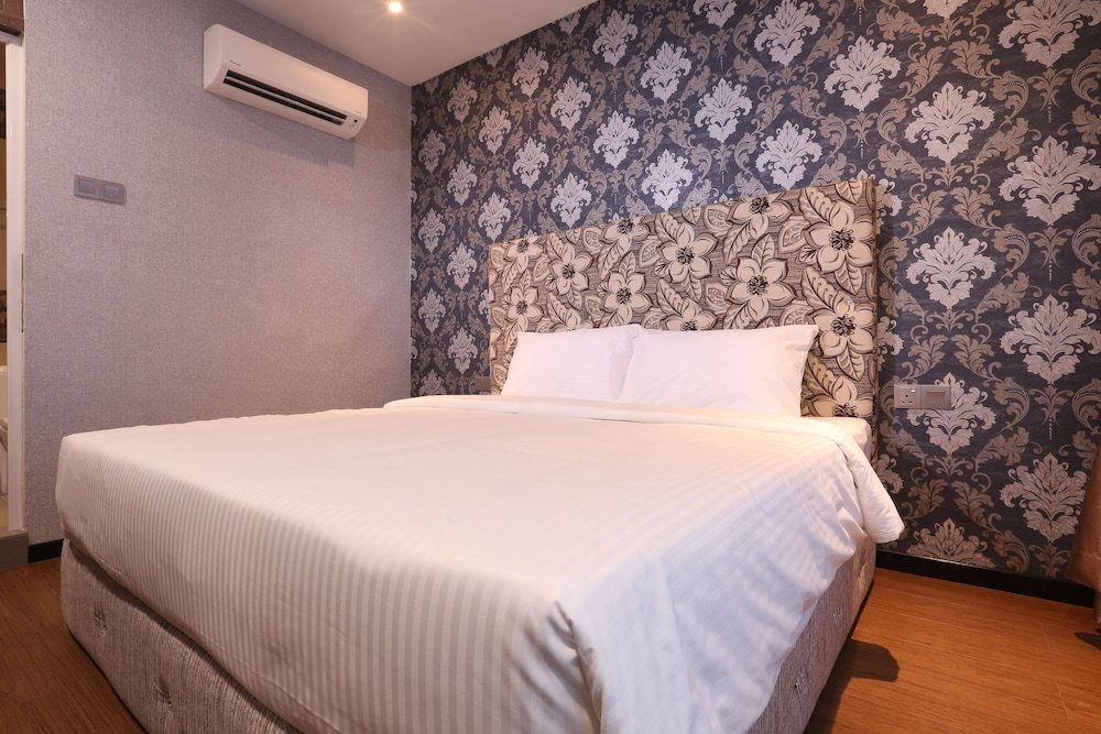 Фото Pearl White Hotel