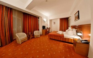 Hotel Emma Est (Dolj, Craiova, Craiova), hotel