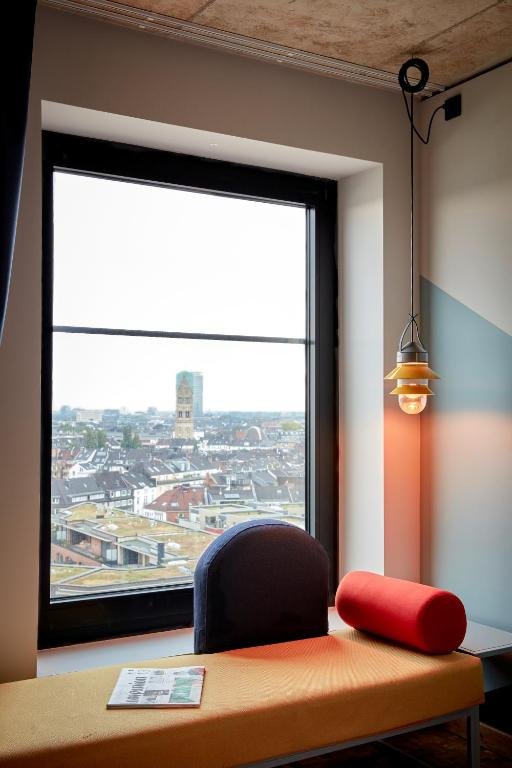 Фото 25hours Hotel Duesseldorf Das Tour