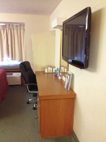 Фото Microtel Inn by Wyndham Denver