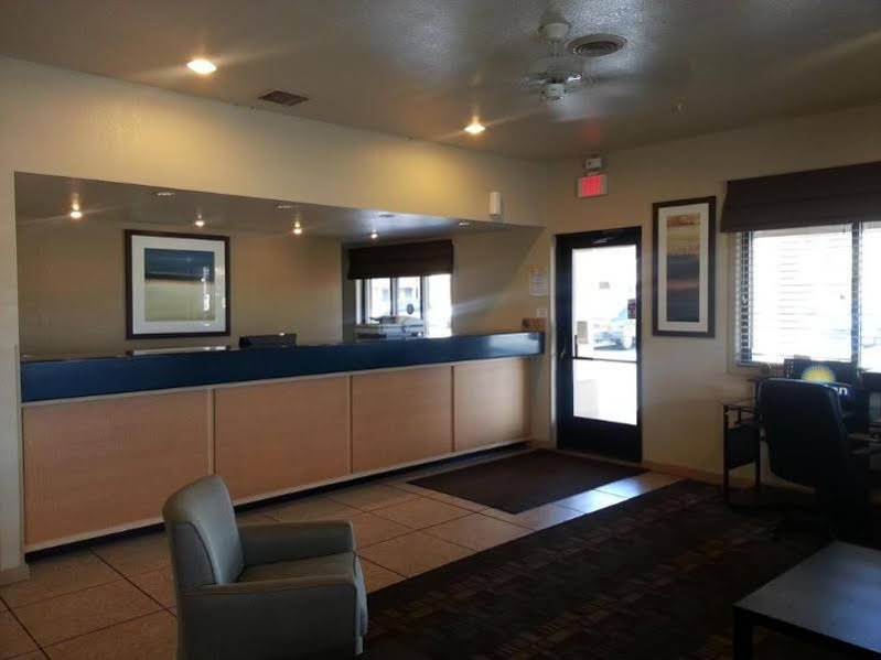 Фото Days Inn by Wyndham Roswell