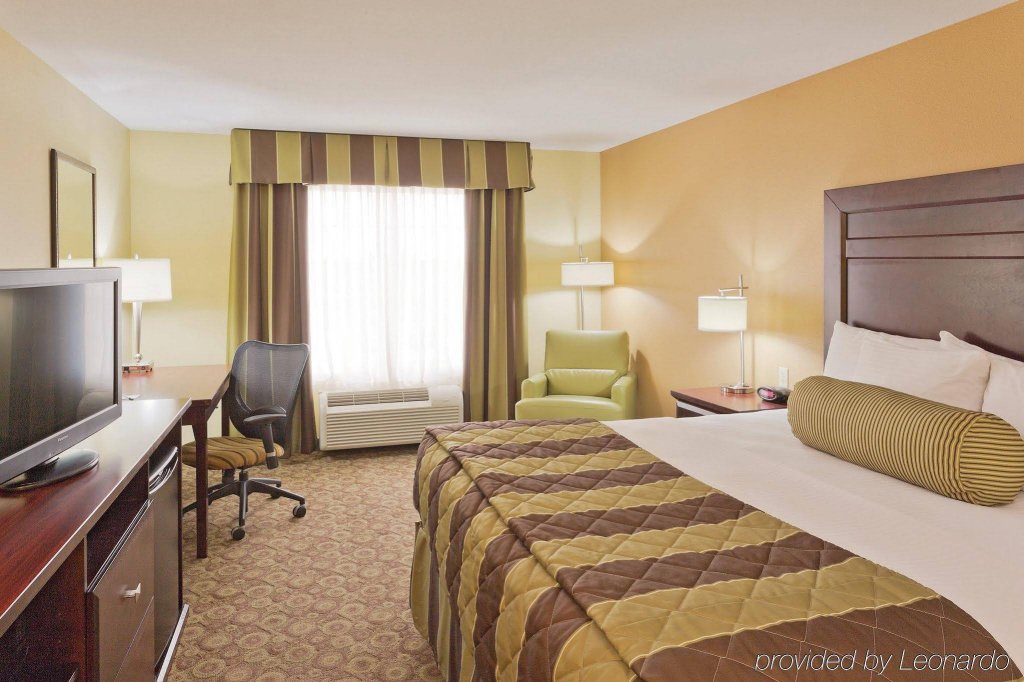 Фото Highland Suites