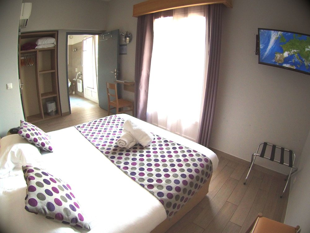 Фото Logis Hôtel Atoll