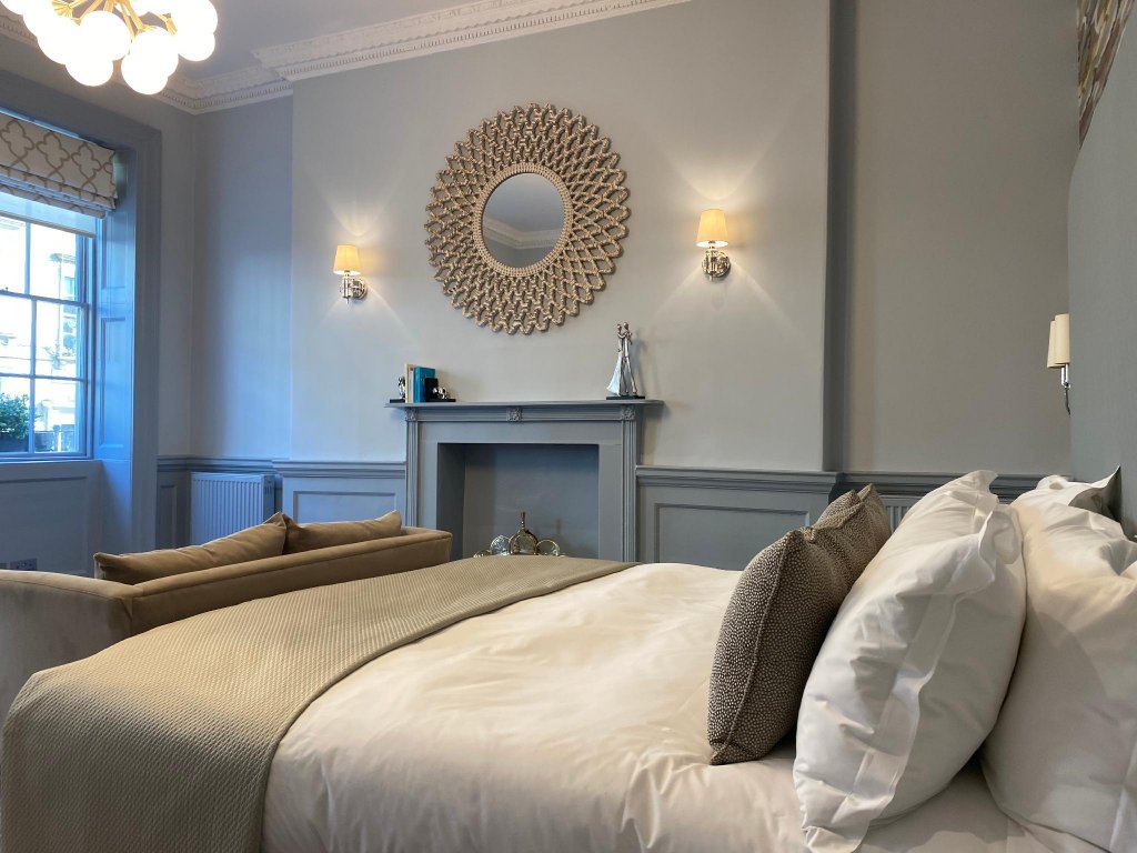 Фото The Queensberry