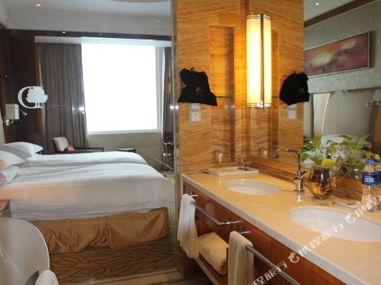 Фото DoubleTree by Hilton Hotel Qinghai - Golmud