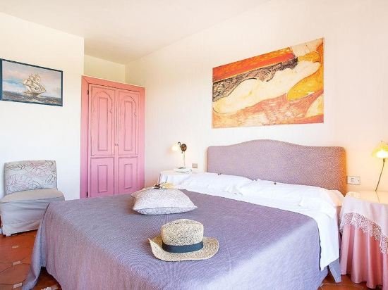 Фото Hotel Stefania Boutique Hotel by the Beach